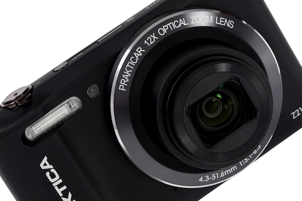 Aparat PRAKTICA Luxmedia Z212 ogniskowa zoom matryca rozdzielczość łączność smartfon sterowanie