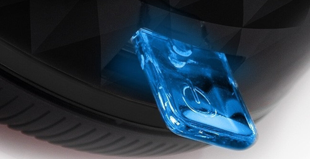 Czajnik GOTIE GCP-130C Włącznik LED