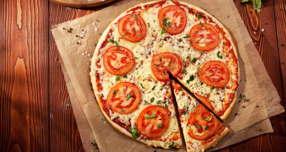 PIEKARNIK GRUNDIG GEIDD27000B pizza chrupiące ciasto wysoka temperatura 300 stopni