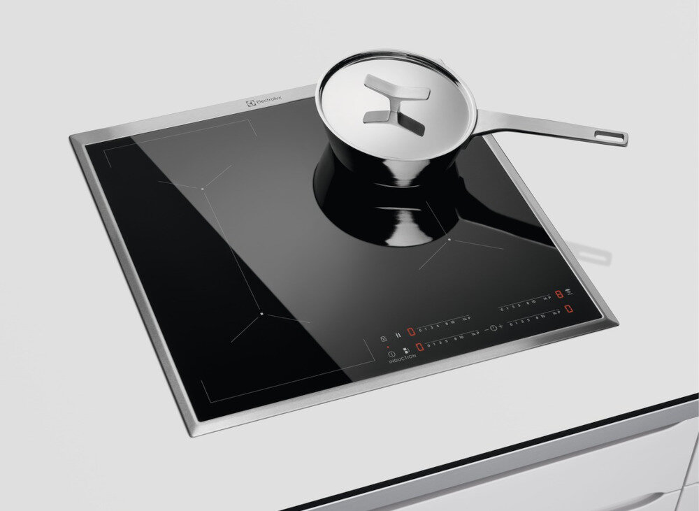 Płyta indukcyjna ELECTROLUX EIV634 SLIM-FIT łatwa w czyszczeniu przetrzeć szmatką