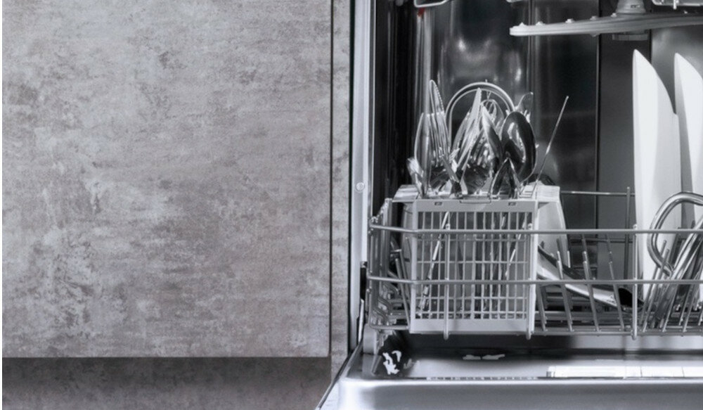 Zmywarka HOTPOINT ARISTON IHFC3B+26X koszyk na sztućce
