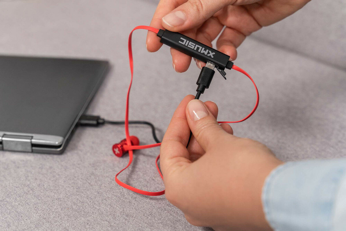 Słuchawki dokanałowe XMUSIC BTE601B Niebieski Bluetooth etui wyglad dzwiek mikrofon