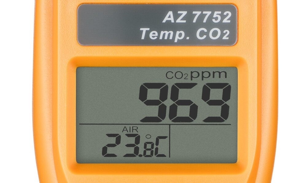 Czujnik tlenku węgla (czadu) i temperatury AISKO VZ7752 prosta obsluga trojpolowy wyswietlacz LCD ciekokrystaliczny funkcja HOLD mozliwosc podlaczenia do komputera PC port RS232