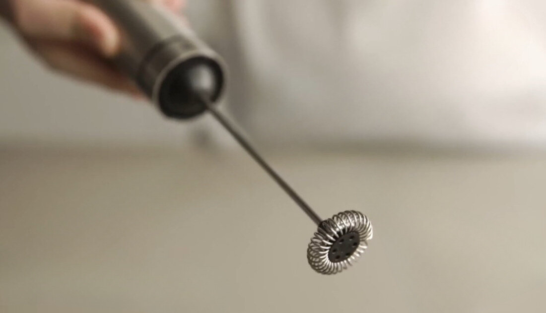 Spieniacz ADHOC MS10 Stalowy  Latte czy Cappuccino mleczne koktajle, lekkie sosy, vinegret czy kremowe zupy wiele zastosowań