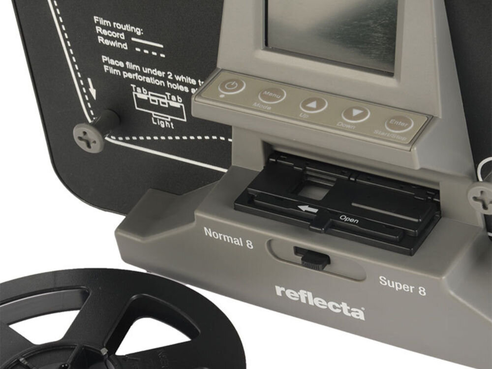 Reflecta Super 8 Normal 8 zbliżenie na urządzenie digitalizacja jakość 1440 x 1080 pikseli przy 20 kl./s MP4 24-bit prędkość 0,5 s ok. 30 minut pracy przy taśmie 15 m