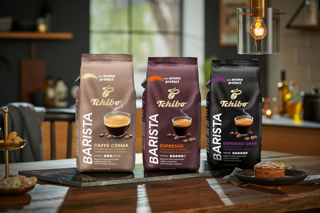 Kawa ziarnista TCHIBO Barista Cafe Crema Arabica 1 kg wygląd prezentacja wizualizacja design Aromat kawy na co dzień