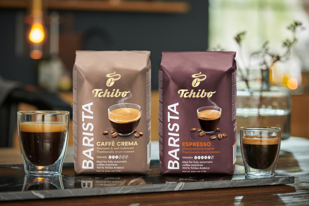 Kawa ziarnista TCHIBO Barista Cafe Crema Arabica 1 kg Świeżość na dłużej Opakowanie 1000 g praktyczny korek dozowanie i szczelne zamykanie aromat i świeżość