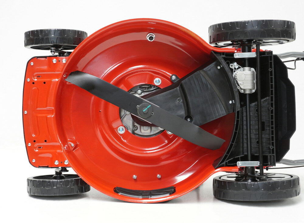 Kosiarka spalinowa HORTMASZ HKS 753 NBE BS775IS noże wyprofilowane z wysokiej jakości materiałów kształtowanie krawędzi tnących