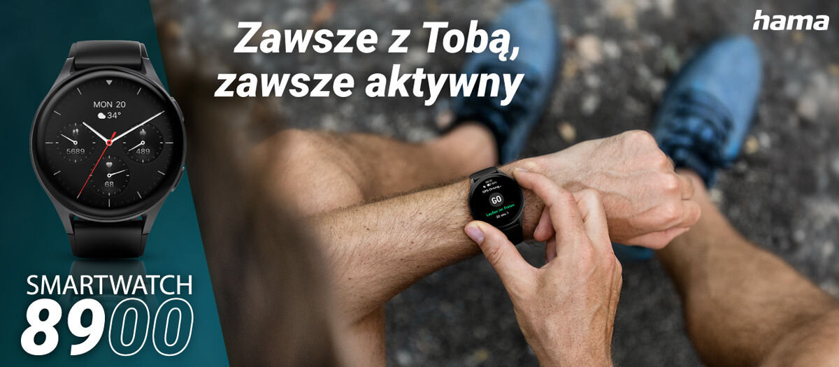 Obraz przedstawia czarny smartwatch z okrągłym wyświetlaczem, na którym widoczna jest data i temperatura. Na obrazie znajduje się tekst: \'Zawsze z Tobą, zawsze aktywny\', \'SMARTWATCH 8900\' oraz logo \'hama\'.