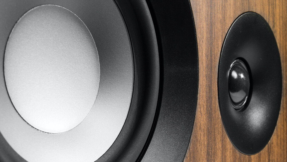 Głośnik centralny JAMO S 81  - dźwięk