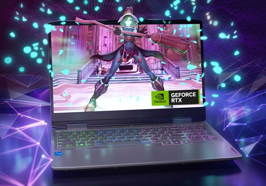 Laptop z wyświetlaczem pokazującym postać w stroju czarodzieja z miotłą, otoczoną efektami świetlnymi. Na ekranie widoczne jest logo NVIDIA GeForce RTX.