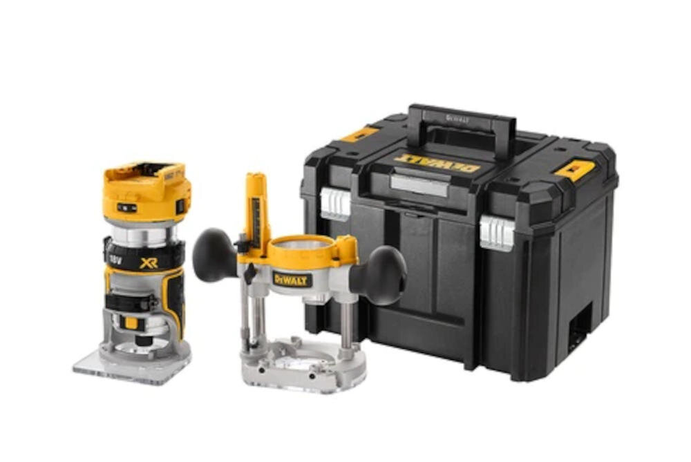 Na obrazie widoczna jest frezarka DEWALT z dwoma różnymi podstawami oraz czarna skrzynka narzędziowa z logo DEWALT. Frezarka i skrzynka mają żółto-czarne elementy charakterystyczne dla marki.