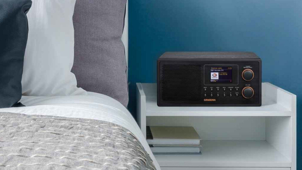 Radio SANGEAN WFR-30 - design