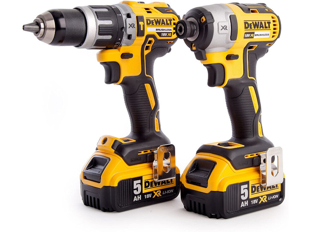 Zestaw Combo DEWALT DCK266P2T dla prawdziwych majsterkowiczów w zestawie wiertarko-wkrętarka DCD796 zakrętarka DCF887 zasilanie akumulatorami ładowarka kufer niezawodność i wydajność pracy niezależność od zasilania sieciowego