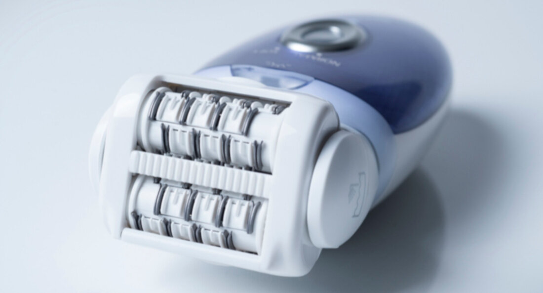 Depilator PANASONIC ES-ED23-V503 gladka skora efekt rezultat ruchoma glowica