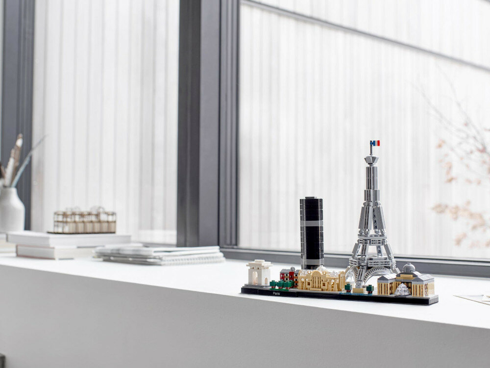 LEGO Architecture Paryż 21044 historia
