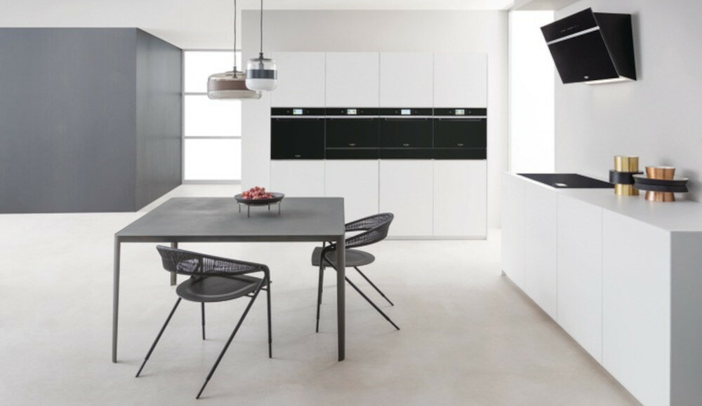 Okap WHIRLPOOL WHBS 62F LT K W Collection