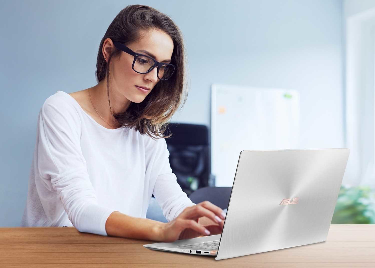Laptop ASUS ZenBook UX433FN - Wi-Fi