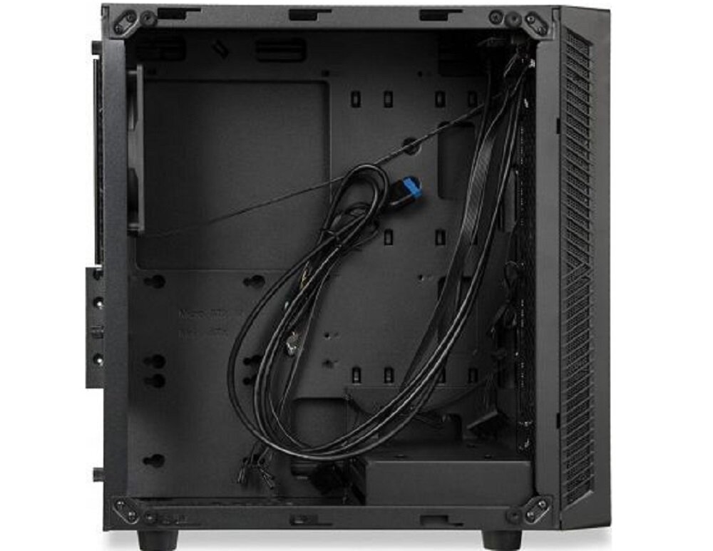 Obudowa IBOX Passion V5 (OPV5) - pojemne wnetrze