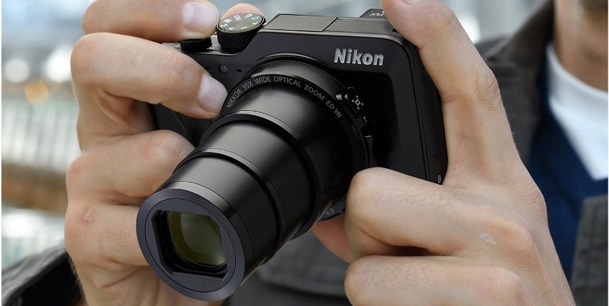Aparat NIKON Coolpix A1000 Czarny widok stabilność zoom krokowy