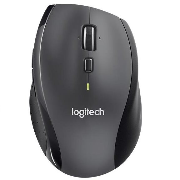 Czarna mysz komputerowa z logo \'logitech\' na obudowie, posiada dwa przyciski i rolkę przewijania.