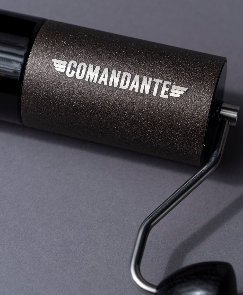 Młynek do kawy COMANDANTE C40 MK4 Nitro Blade Black