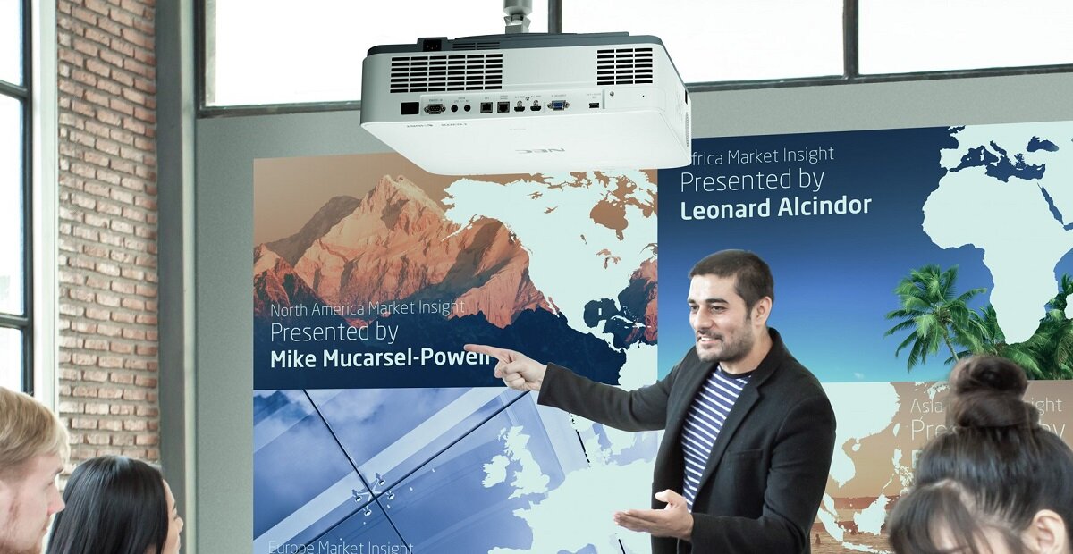 Projektor NEC P525UL Full HD laser zoom obraz Jasność Korekcja odległość matryca cale jakość trwałość