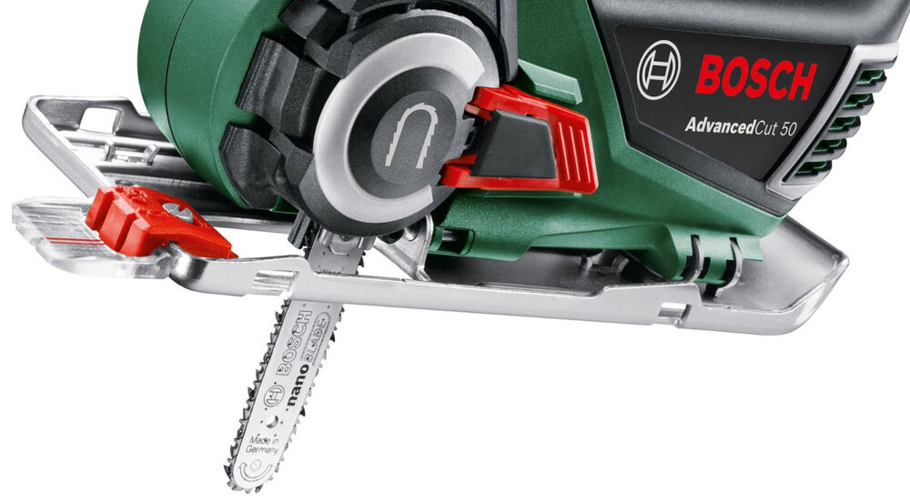 Wyrzynarka BOSCH AdvancedCut 50 solidna otwarta stopa bezstopniowa regulacja kąta cięcia w zakresie 0-45 stopni możliwość wstępnego wyboru prędkości obrotowej dwa dodatkowo mocowane adaptery