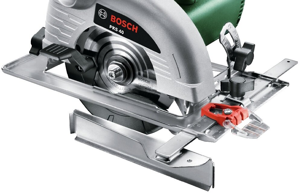 Pilarka tarczowa BOSCH PKS 40 System CutControl lekka kompaktowa