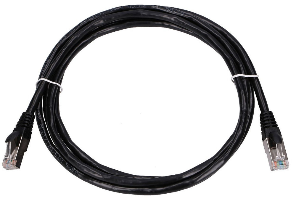 EXTRALINK Kabel RJ-45/RJ-45 Patchcord ekranowany kategorii 6A SFTP Extralink  sieciach Ethernet router, switch, komputer czy telefon VoIP połączeń między patch panelami teleinformatycznych Wysoka elastyczność odporna konstrukcja - zwinięty kabel na białym tle