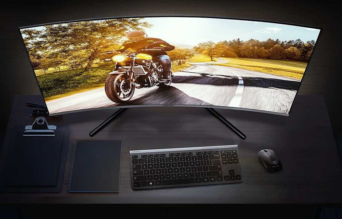 Monitor SAMSUNG Curved LU32R590CWUXEN  - 1500R