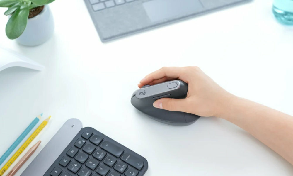 LOGITECH MX Vertical gora