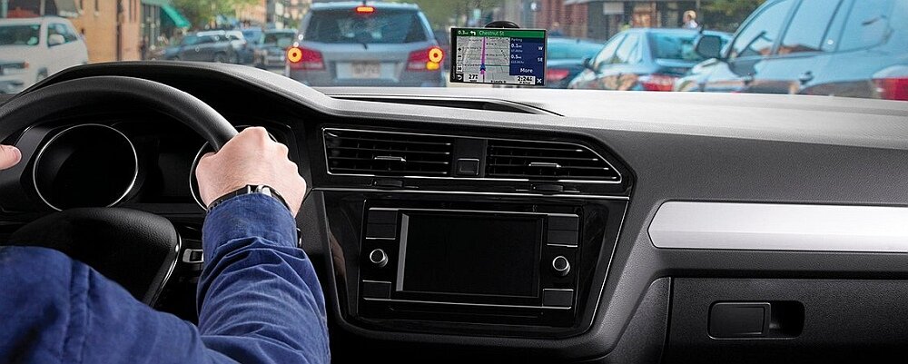 Nawigacja GARMIN DriveSmart 65 MT-D EU mapy ekran sterowanie licencja gps wifi