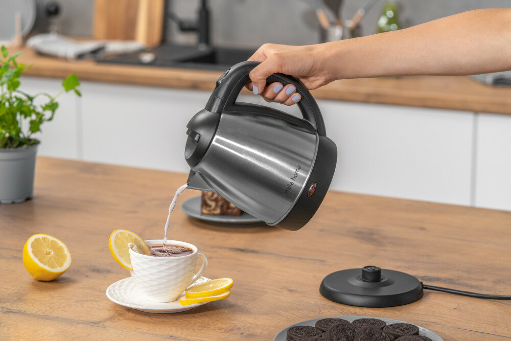 Czajnik GÖTZE & JENSEN KT050E Biały 2200W pojemność 1,7L filtr
