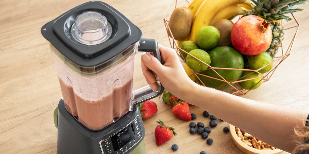 Blender kielichowy SENCOR SBU 7870GG (Sportowy/Próżniowy) + 2 bidony w komplecie solidne ostrza wykonanie Twitan konstrukcja czyszczenie