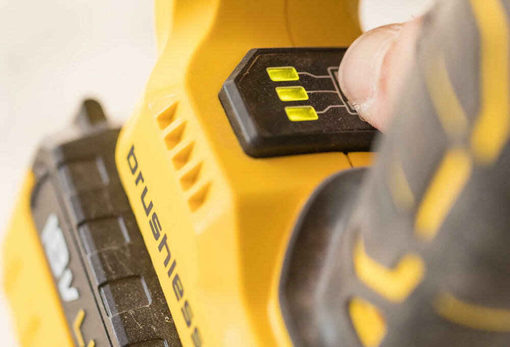 STANLEY-FMCD900B wskaźnik poziom naładowanie akumulator udar elektropneumatyczny paraboliczny włącznik kontrola prędkość rękojeść