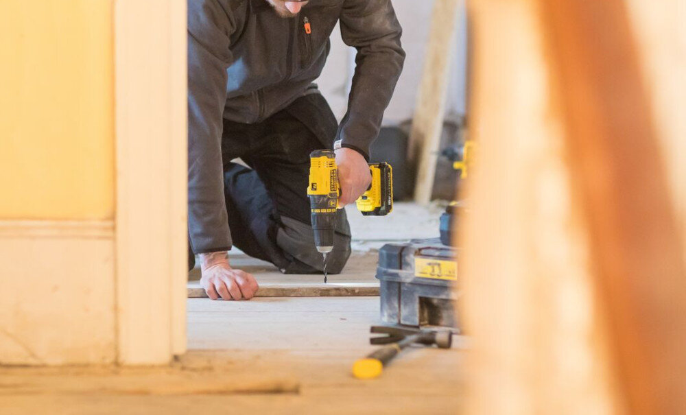 Wiertarko-wkrętarka STANLEY FMC626D2K 22-pozycyjne ustawienie momentu obrotowego 3 tryby pracy wiercenie z udarem wiercenie bez udaru wkręcanie ze sprzęgłem maksymalna średnica wiercenia w drewnie do 35 mm w metalu 13 mm