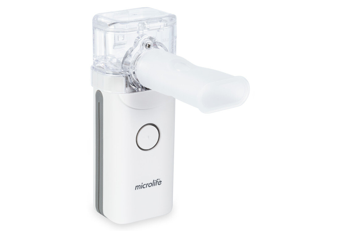 Na obrazie widoczny jest biały inhalator z przezroczystą górną częścią i ustnikiem. Na urządzeniu znajduje się logo \'microlife\'.