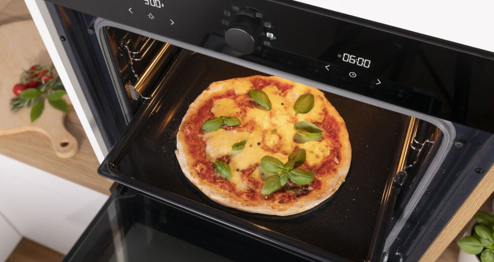 Piekarnik GORENJE BOS6737SYW pizza 200 stopni