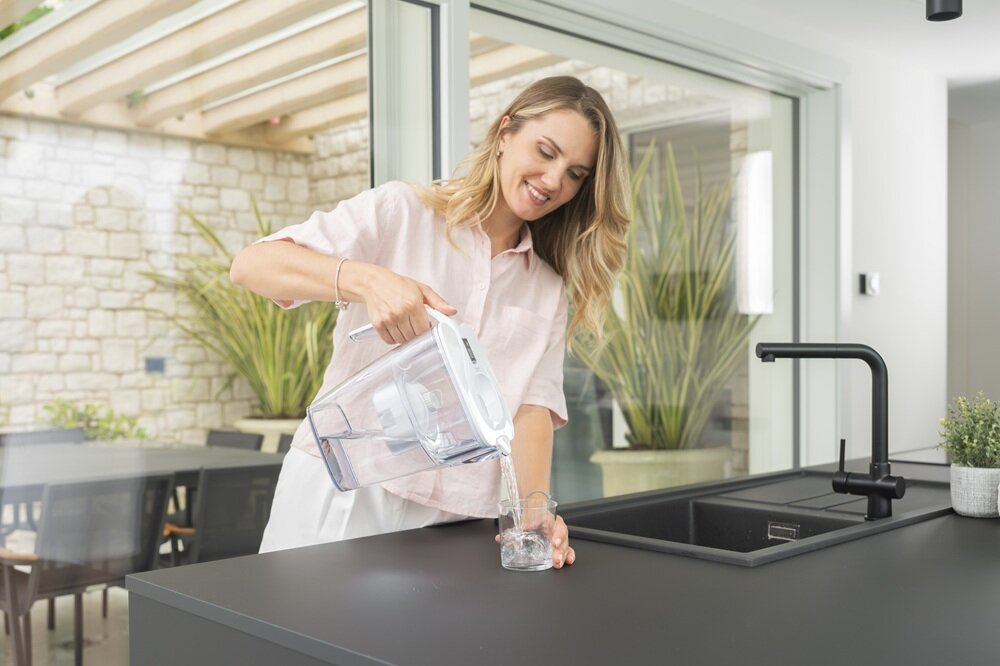 Dzbanek filtrujący LAICA Big Milano J81AA Biały kv początek opisu