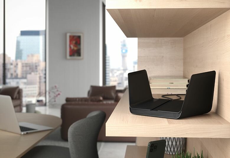 Router NETGEAR RAX80 - Cztery wewnętrzne anteny 