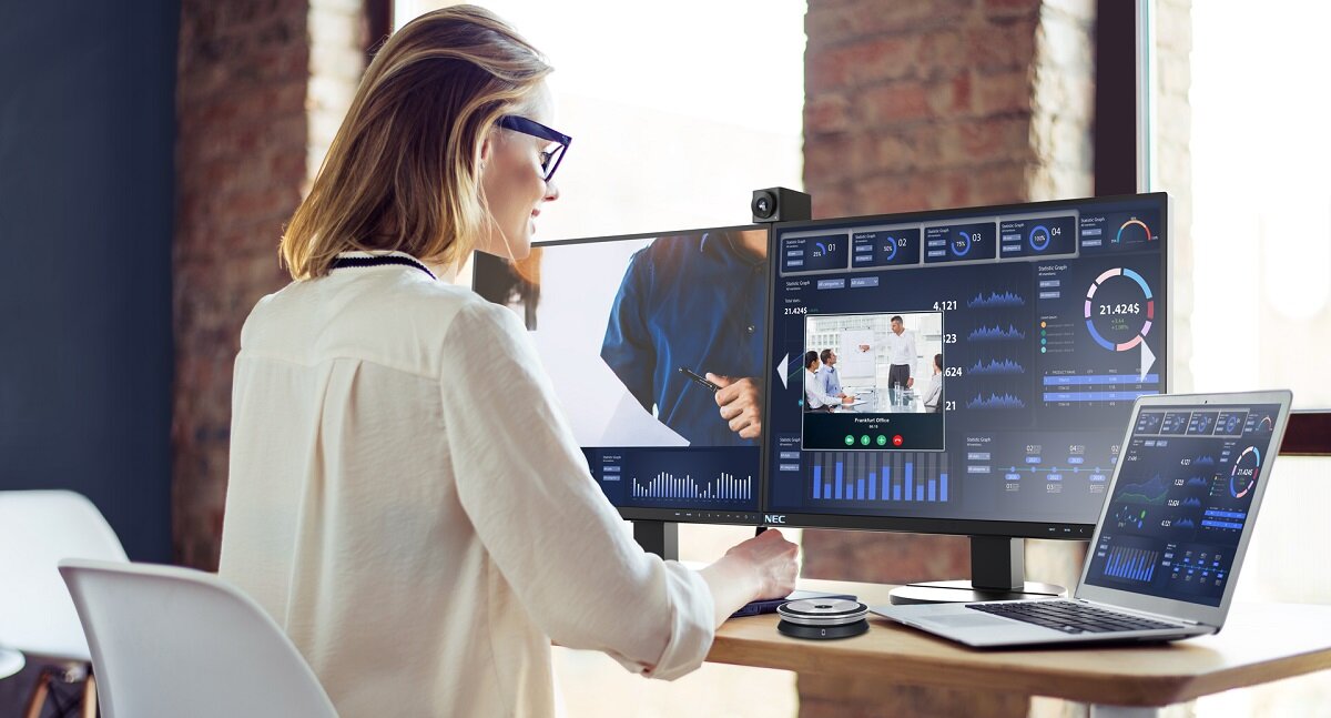 Monitor NEC MultiSync Wysoka jakość wyświetlanych materiałów Maksymalna przestrzeń użytkowania