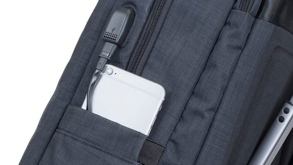 Plecak na laptopa RIVACASE Biscayne - pojemność