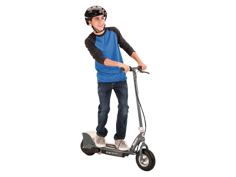 Hulajnoga elektryczna RAZOR E300 Szary przedni hamulec zaciskowy intuicyjny w obsludze duza sila hamowania wieksza kontrola nad pojazdem plynna bezpieczna jazda