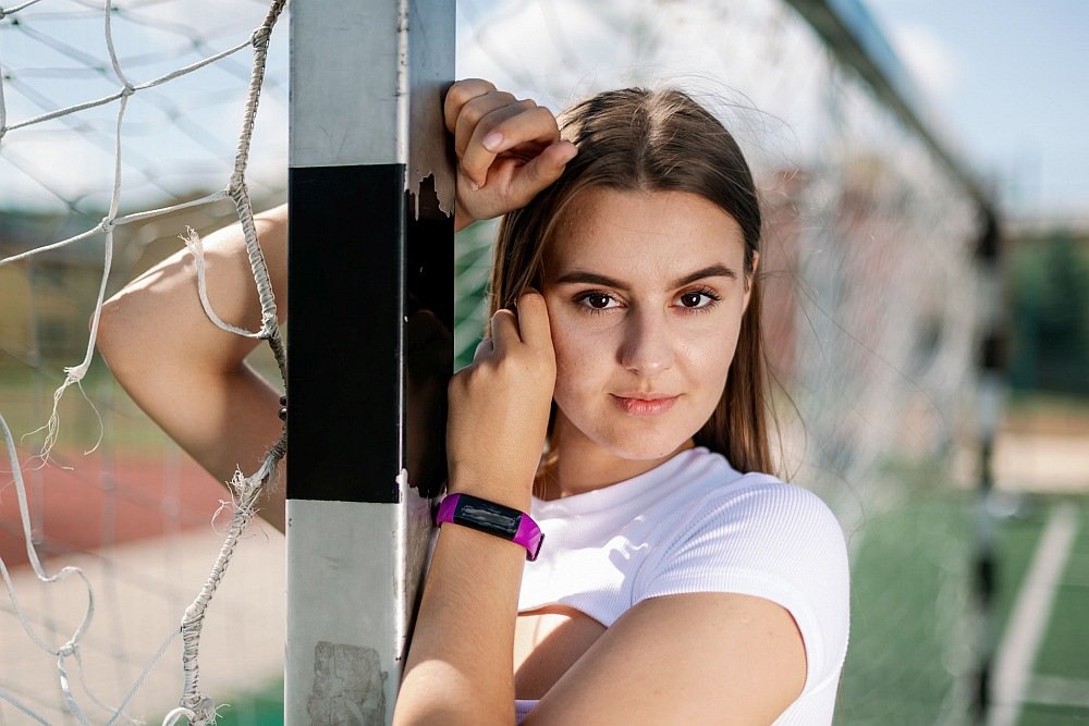 Smartband GARETT Fit 14 odpornosc wodoodporność obudowa pływanie