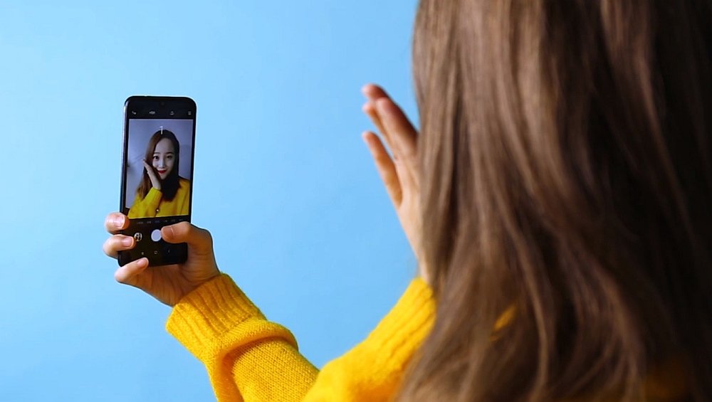 SMARTFON XIAOMI REDMI selfie aparat