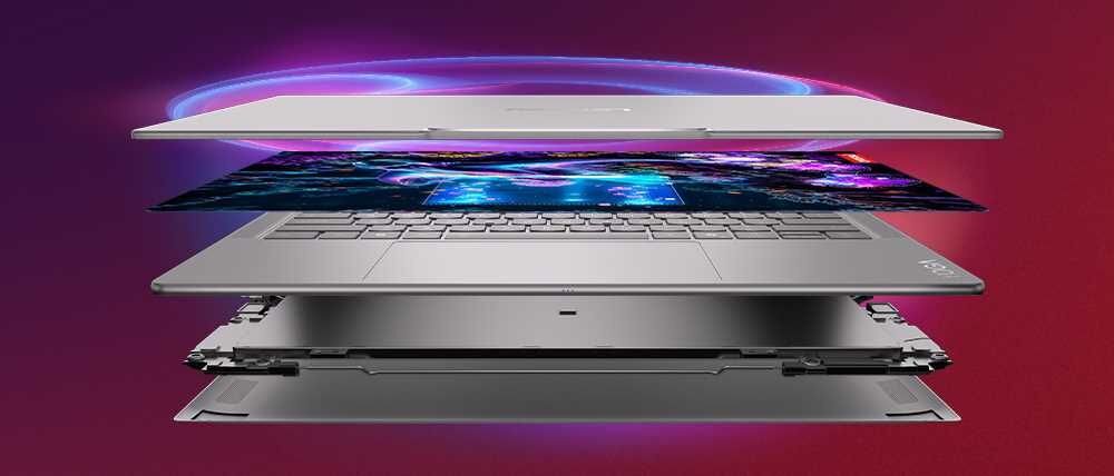 Obraz przedstawia rozłożony na części laptop z widocznymi elementami takimi jak ekran, klawiatura i obudowa. Tło jest w odcieniach czerwieni z niebieskimi akcentami świetlnymi.