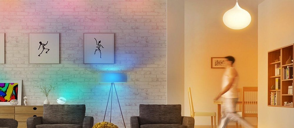LAMPA WIZ WIFI TUNABLE WHITE AND COLORS PROJECTOR QUEST 710 LM barwa