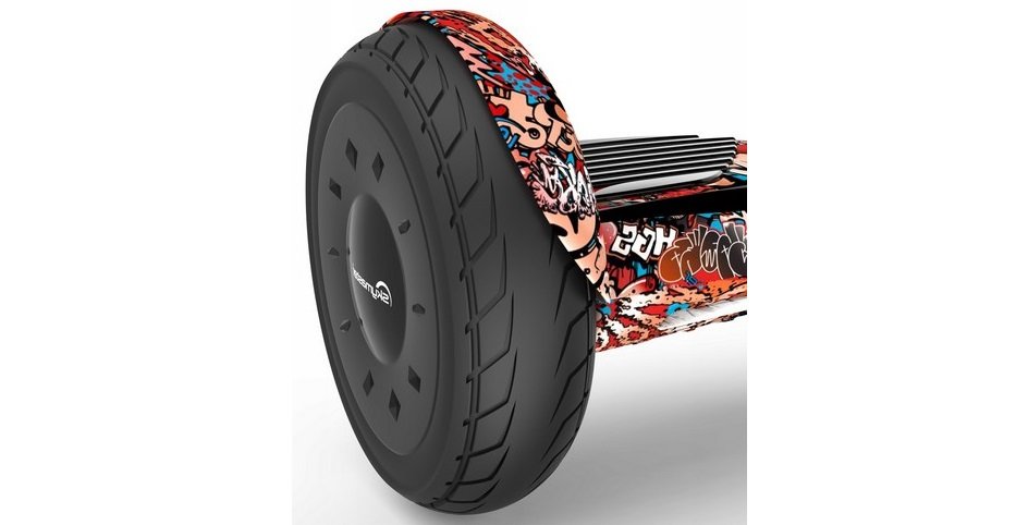 Elektryczna deskorolka hoverboard SKYMASTER Wheels 11 Evo Smart Graffiti Brawl widok skos zoom lewy 