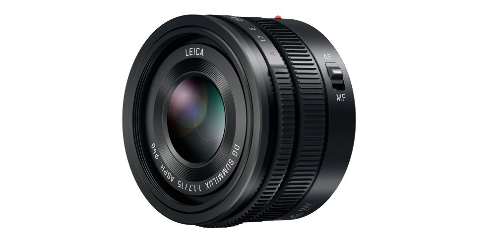 Obiektyw PANASONIC Lumix-H-X015E-K widok ogolny skos